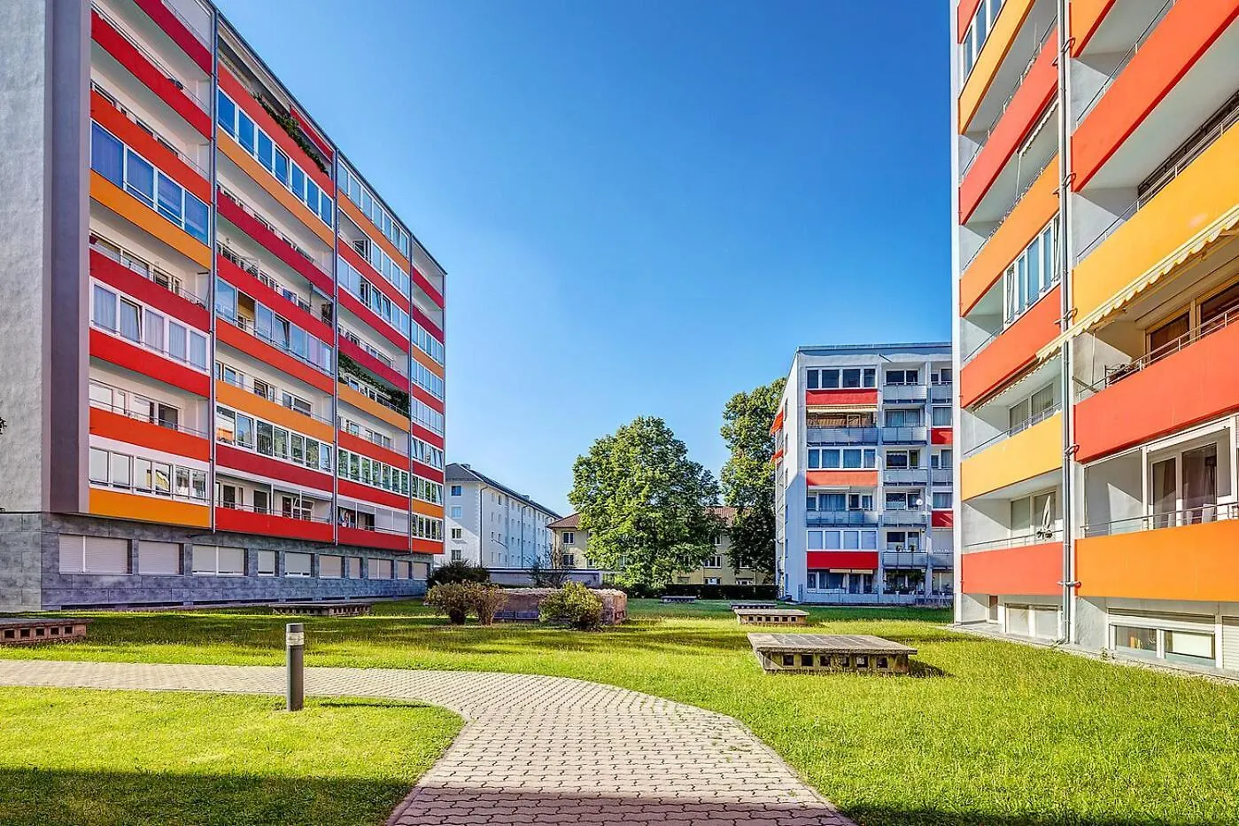 2Br In Schwabing- What'App - 0034-635-520-036 - For Reservations! Apartment Munich