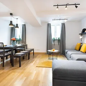 Marienplatz 2 Bedrooms Living Kitchen Apartment